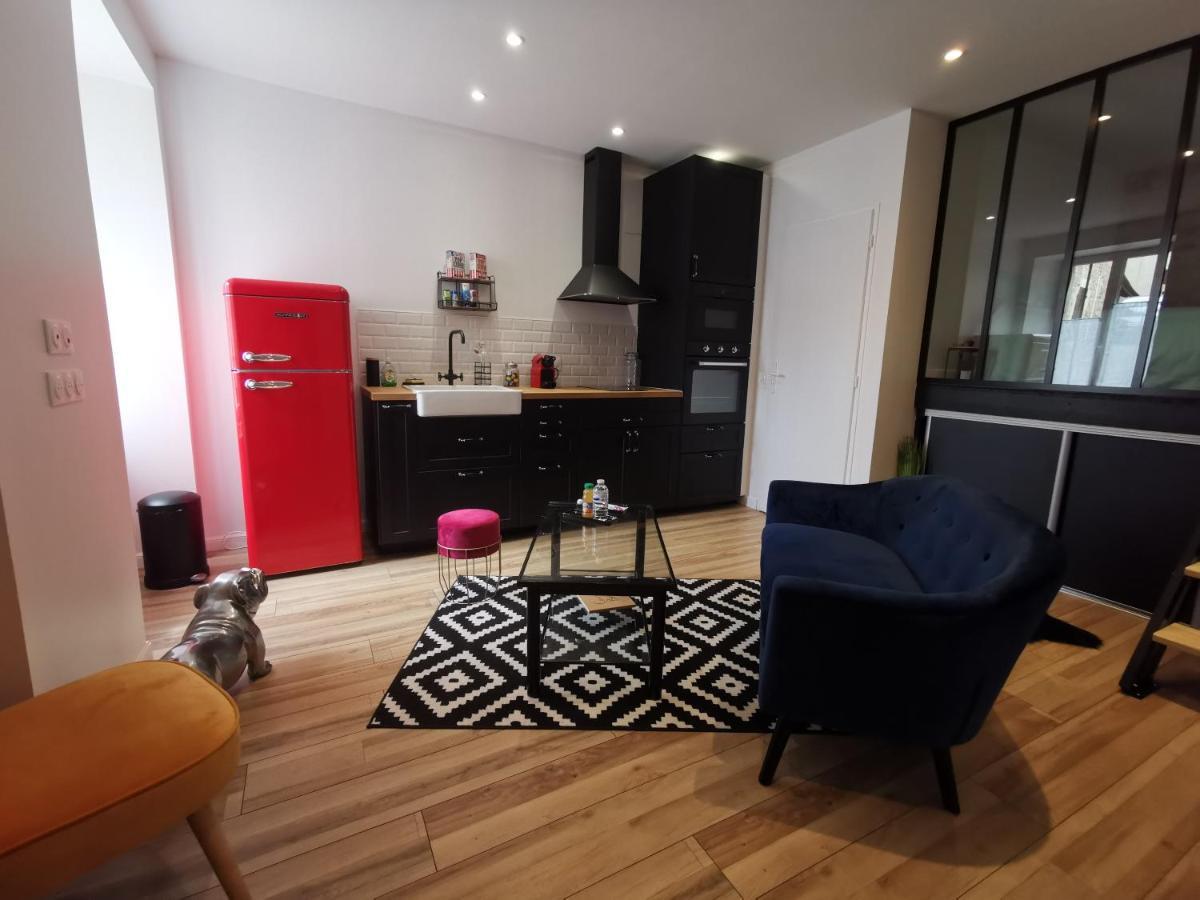 Studio Atypique Immeuble De 1820 Fumel Esterno foto